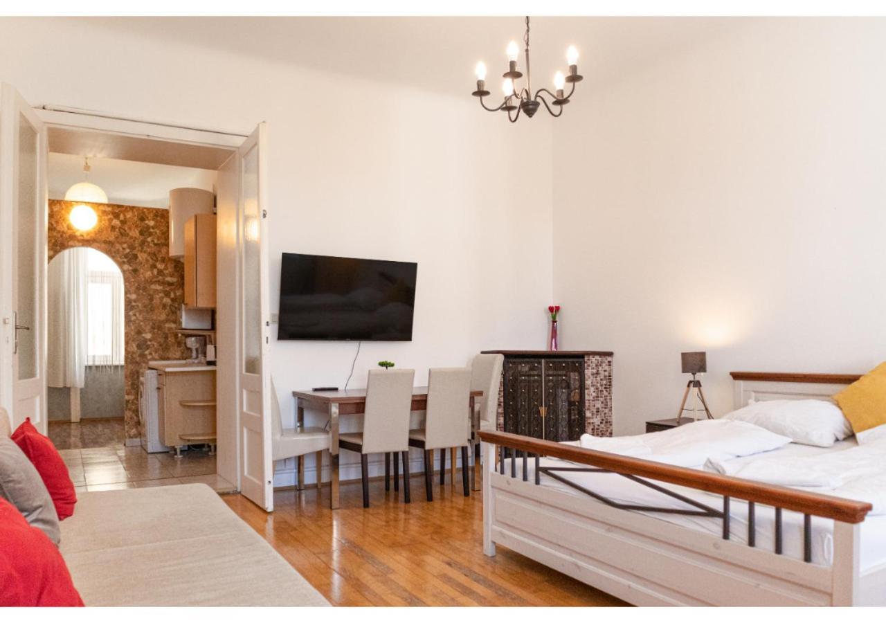 Apartament Cheerful 2br - Suitable For Longstays Viena