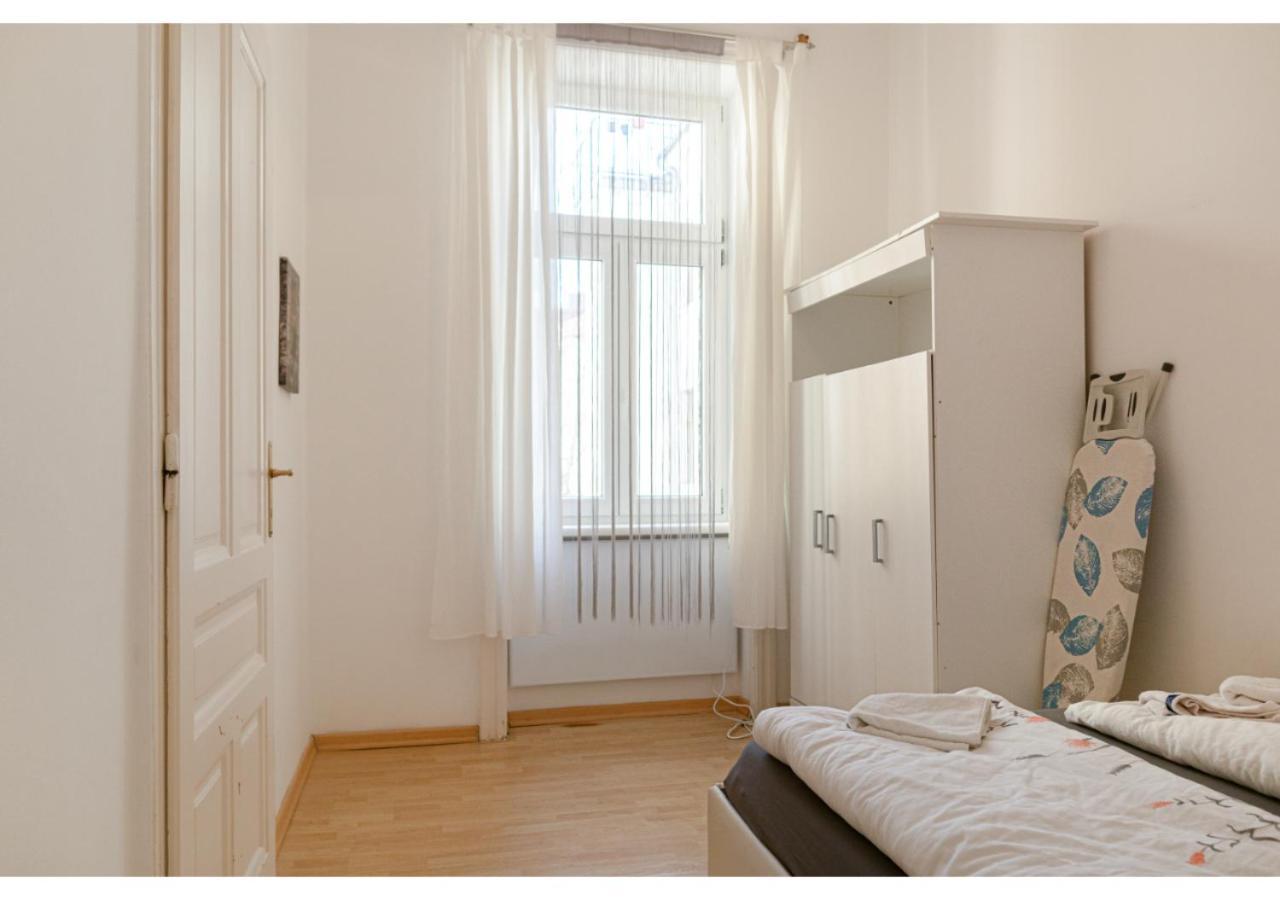 Cheerful 2br - Suitable For Longstays Apartament *